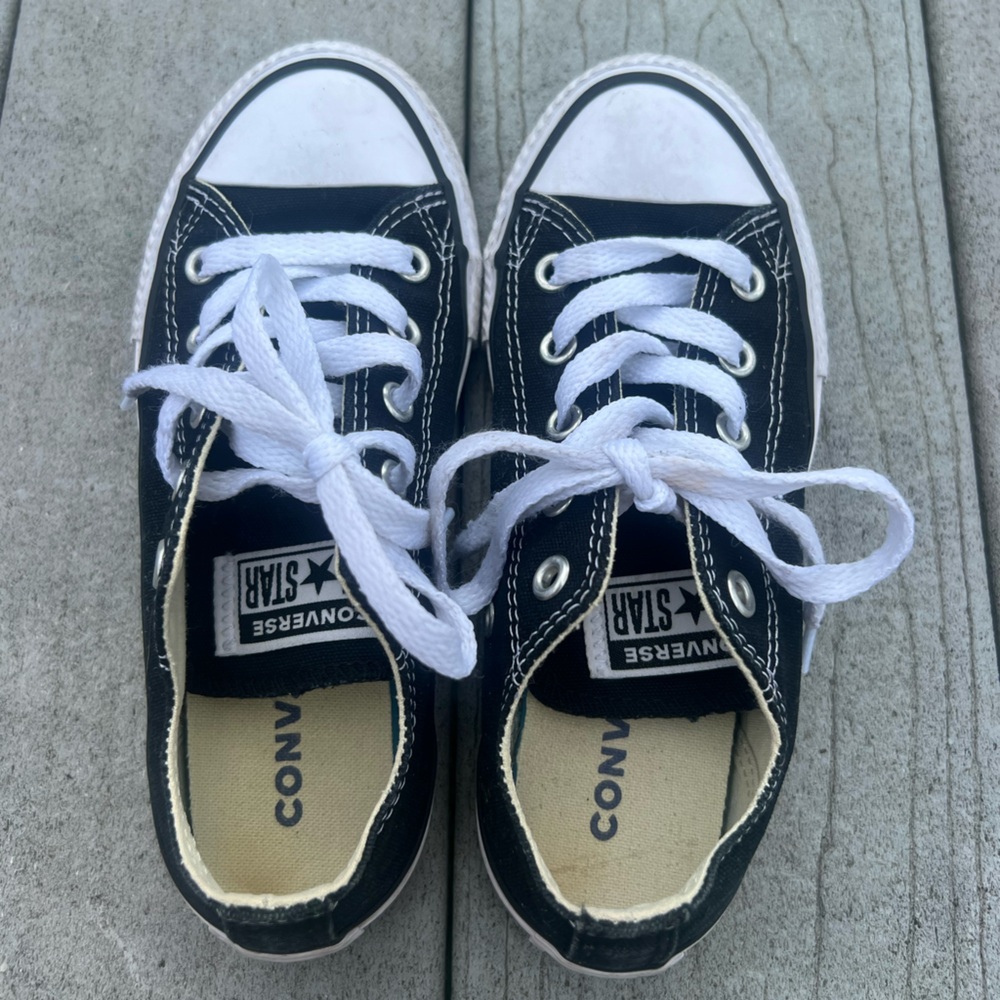 Converse Black Kids Low Top Sneakers Size 13